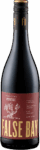 False Bay Bush Vine Pinotage 2023 Etikett – markantes, grafisches Design in Rot und Gold.